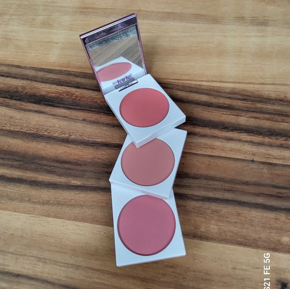 Tarte Blush Authority Amazonian Clay Cheek Wardrobe, 9 New Colors, NIB - Picture 7 of 10